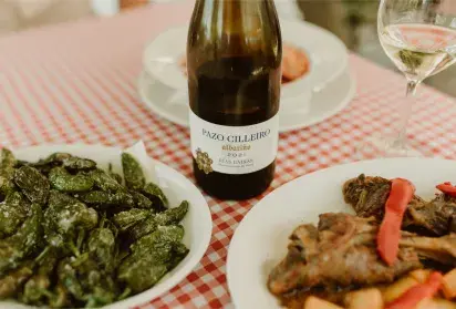 Un Vino en perfecta sincronía con la gastronomía gallega Un Vino en perfecta sincronía con la gastronomía gallega